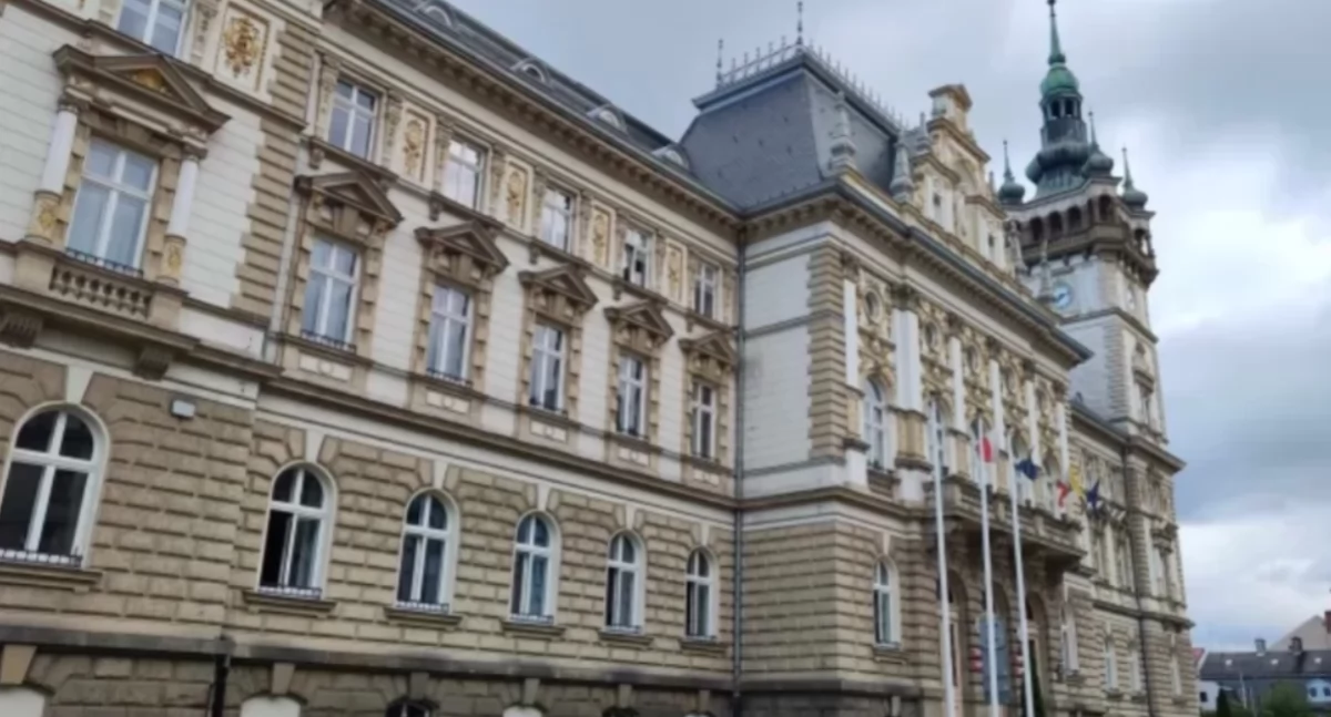 Polityka i samorząd, Bielsko Biała Projekt nowego budżetu pójdą miliardy - zdjęcie, fotografia