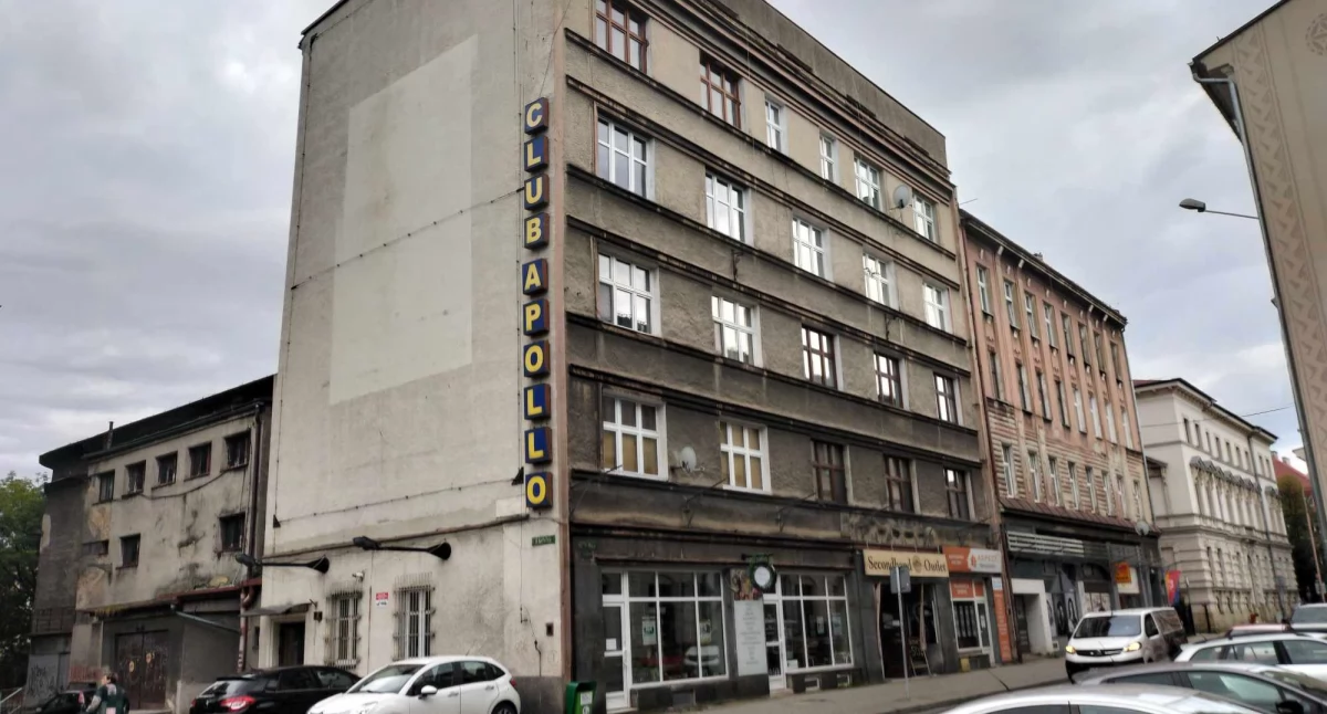 Atrakcje, życie dawnych kultowych Apollo Rialto - zdjęcie, fotografia