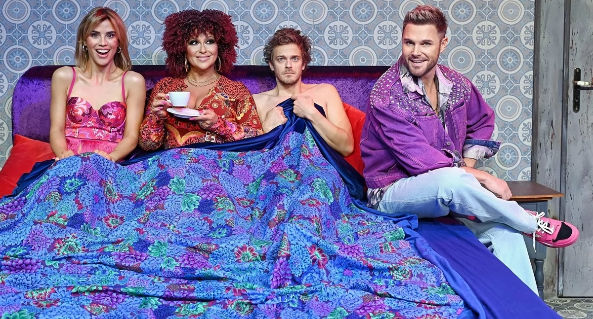 Teatr, Następnego Spektakl komediowy dorosłych Teatru Capitol! Plejada Gwiazd wystąpi kwietnia Bielskim Centrum Kultury - zdjęcie, fotografia
