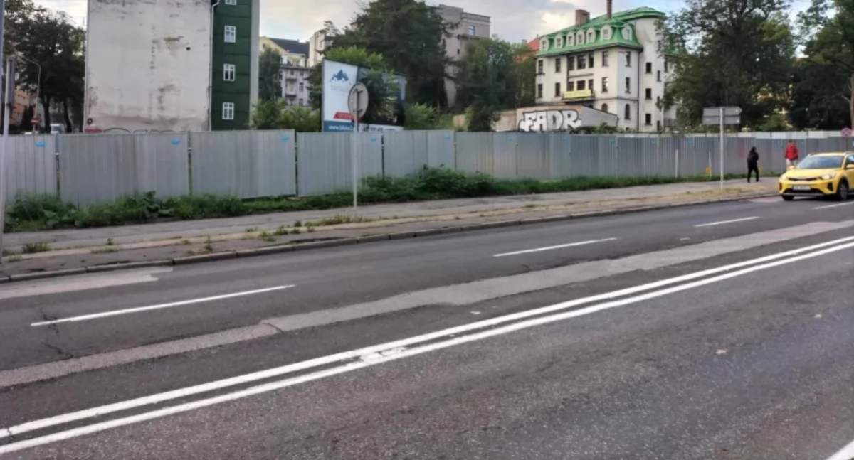 Utrudnienia drogowe, Bielsko Biała Utrudnienia ulicy Piastowskiej Zmiany organizacji ruchu - zdjęcie, fotografia