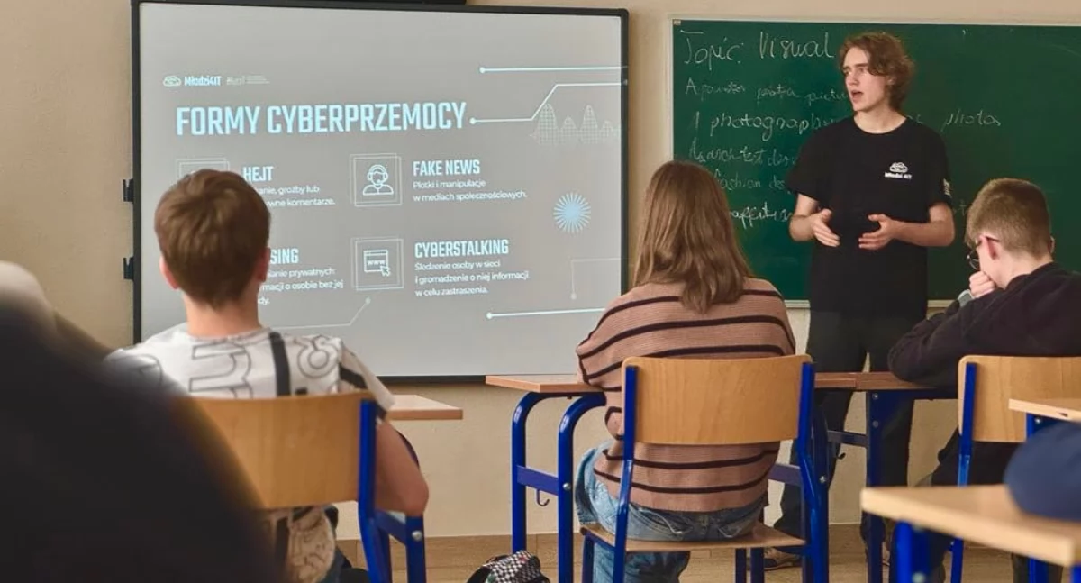 Nauka i edukacja, Młodzi złapać sieci Spotkania bielskich szkołach - zdjęcie, fotografia