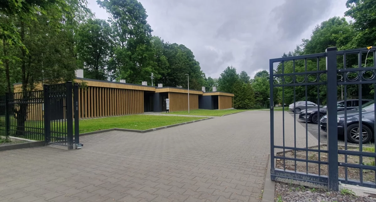  Na zdjęciu pawilon z zewnątrz fot. Starostwo Powiatowe w Bielsku-Białej  