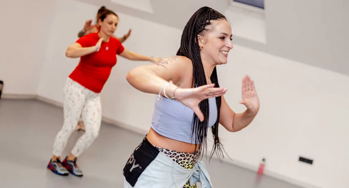 Aktywne Beskidy, Zumba dachu Cavatina muzyka panorama miasta - zdjęcie, fotografia