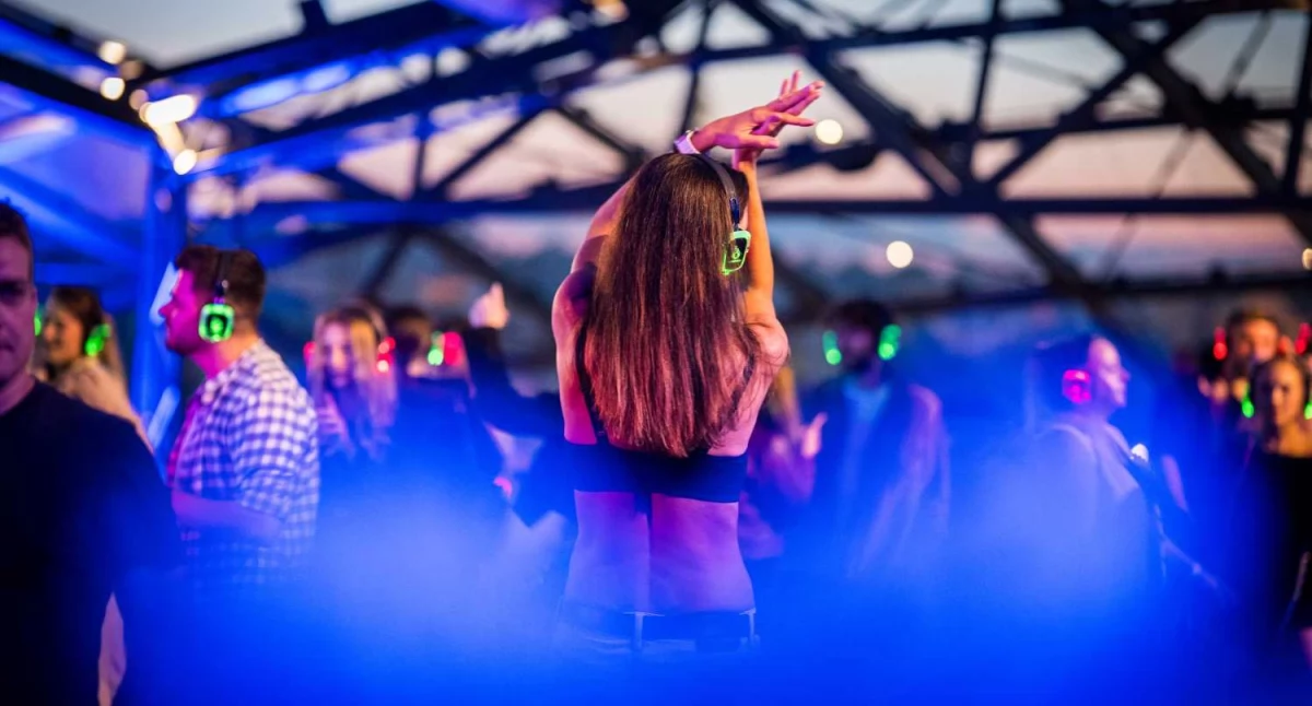 Imprezy, Silent disco dachu Cavatina Impreza gwiazdami - zdjęcie, fotografia