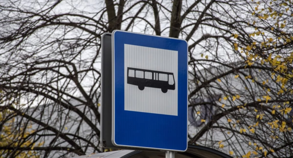 Komunikacja, Zmiana lokalizacji przystanku Szpitalu Wojewódzkim Bielsku‑Białej - zdjęcie, fotografia