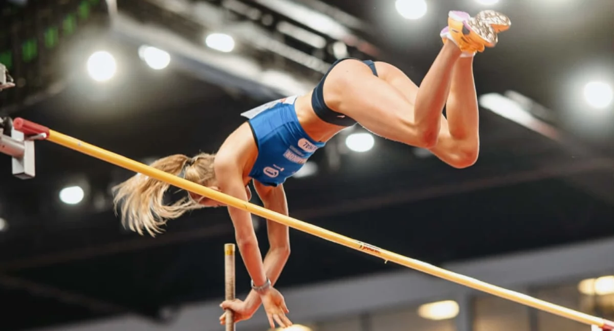 Lekkoatletyka, Srebrny medal bielszczanki Chamot Halowych Mistrzostwach Polski Zawodniczka Sprint znów poprawia życiówkę - zdjęcie, fotografia