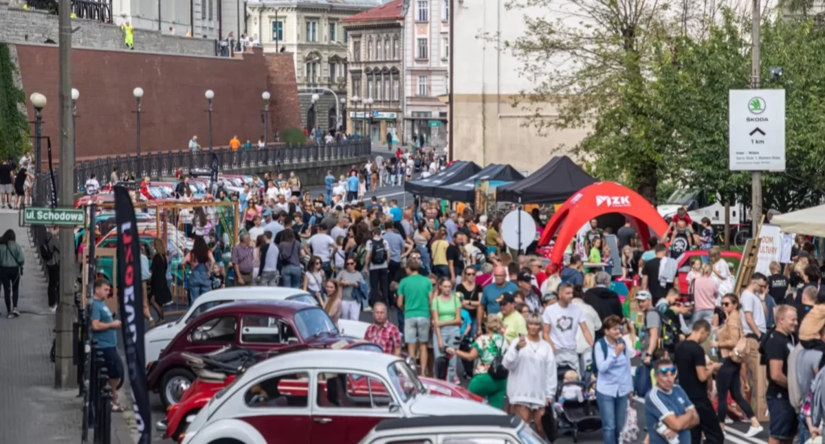 Atrakcje, Miejska Promenada Kultury sierpień pełen wydarzeń Zamkowej - zdjęcie, fotografia