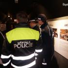 policja-revolution-train1