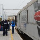 policja-revolution-train