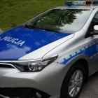 trzy nowe radiowozy, napęd hybrydowy, Toyota Auris (1)