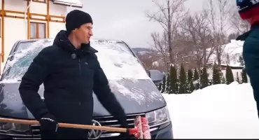 [FILM] Martin Schmitt nakręcił film w Szczyrku, na którym  zwiedza miasto, rozmawia z mieszkańcami i próbuje pierogów