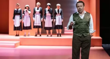 Jubileuszowy sezon Teatru Polskiego otwiera premiera Służących do wszystkiego
