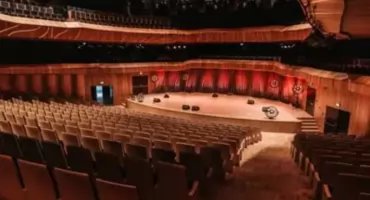 Pokaz artystyczny w Cavatina Hall – muzyka, technika i inspiracje gitarowe