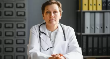 Esperal Łódź – bezpieczne zaszycie alkoholowe wykonywane przez lekarza